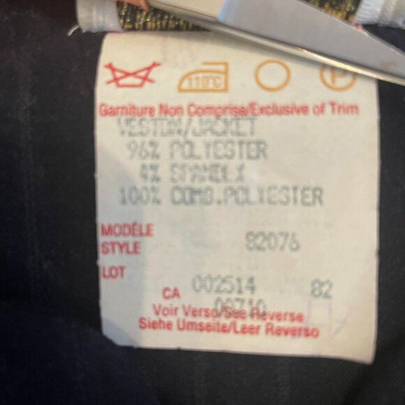 JOSEPH RIBKOFF 2 pieces skirt jacket ribbed  black velvet set SIZE 10 VINTAGE - Picture 3 of 11